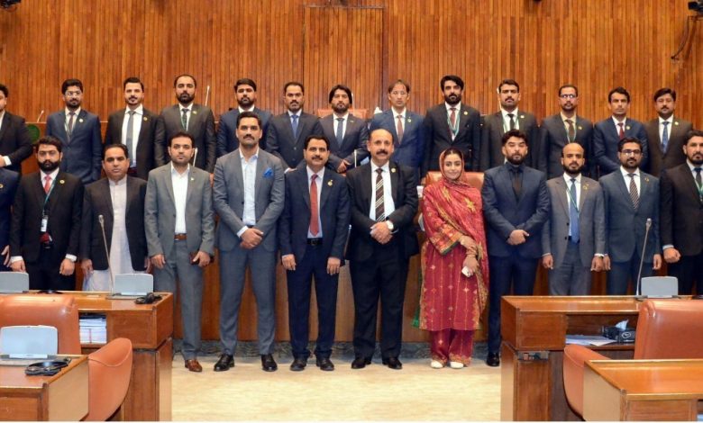 parliament house - Section Officers Explore Parliament House Operations