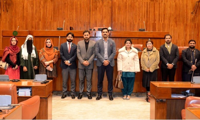senate study visit - Students Explore Parliament on Senate Study Visit