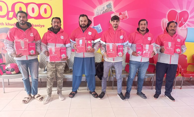 foodpanda Strengthens Rider Support with Winter Initiatives, Distributing 12,000 Jackets and Rewards