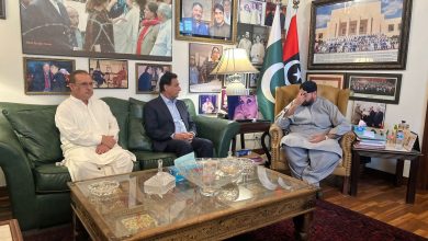 ayaz sadiq - Ayaz Sadiq Visits Durrani Family to Offer Condolences