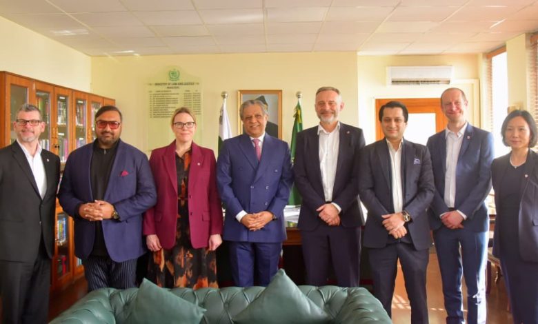 legal education - Advancing Legal Education With University of London