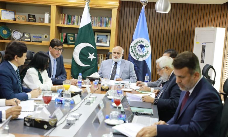 hec meeting - HEC Meeting Drives Reforms in Higher Education