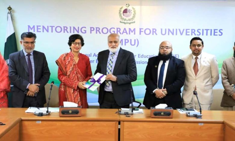 mentoring program - HEC Expands Mentoring Program for Universities