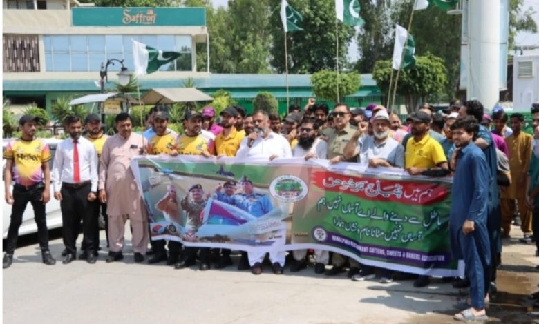 rawalpindi rally - Rawalpindi Rally Backs Armed Forces on Mar'ka-e-Haq Year