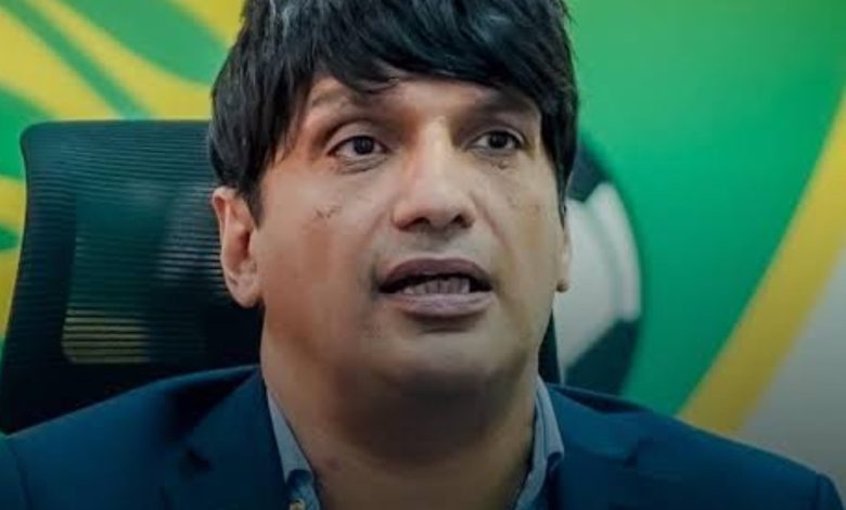 pakistan football - Army backs Pakistan football UEFA debut