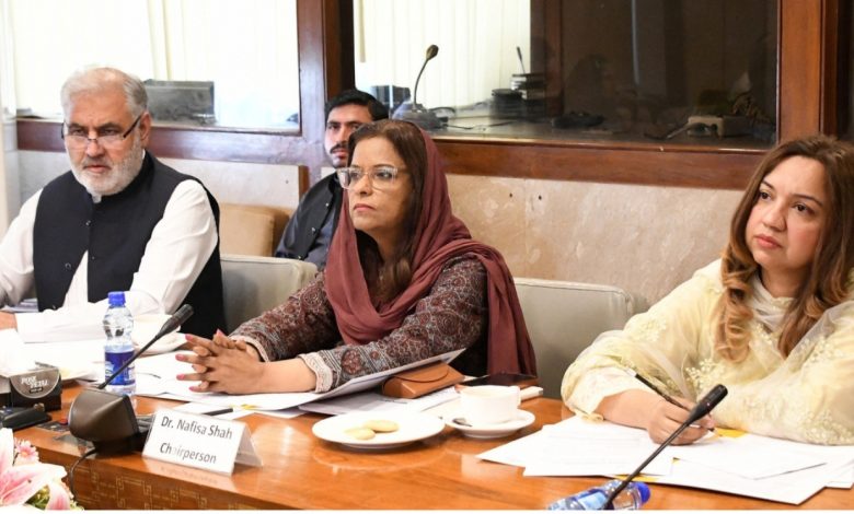 gender budget - Demand Action on Gender Budget and NCSW Vacancy