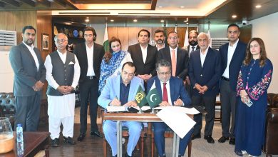 16 sena - Mujahid and Hasho Partner on 16 Sena Project