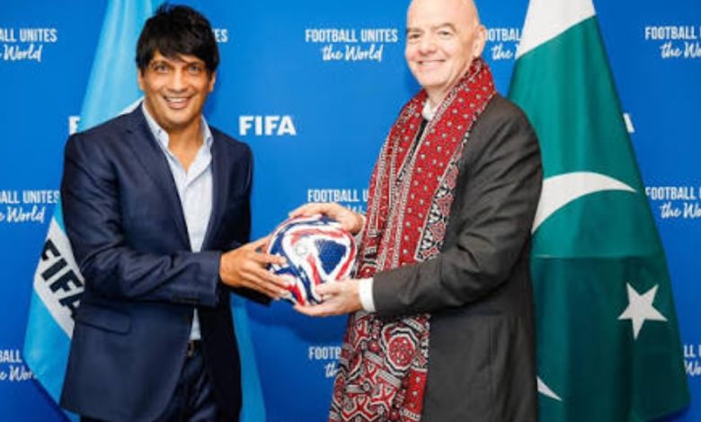 pakistan football - Reviving Pakistan Football Under Mohsen Gilani