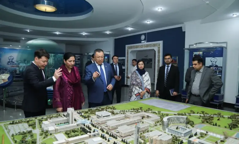 Wajiha Qamar meeting Professor Zhanseit Tuimebayev at Al-Farabi Kazakh National University in Almaty