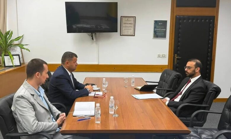 Pakistan Embassy Bosnia & Herzegovina delivers OIC women conference invitation
