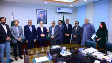 Pakistani and Iranian education ministers meeting in Islamabad