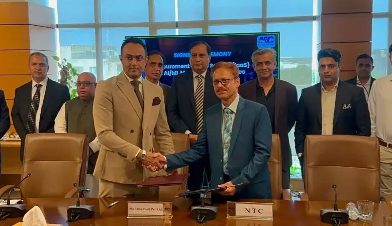 Representatives of Data Vault Pakistan and NTC at the signing ceremony for sovereign AI services