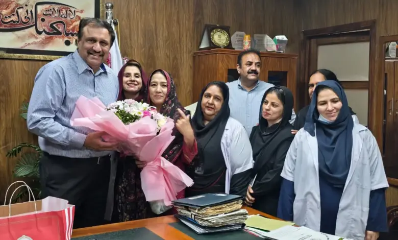 Professor Dr Muhammad Naeem Taj with Capital Hospital nursing staff during felicitation ceremony