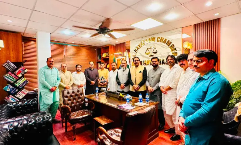 Lahore Bar Association meeting with Punjab University Joint Action Committee delegation