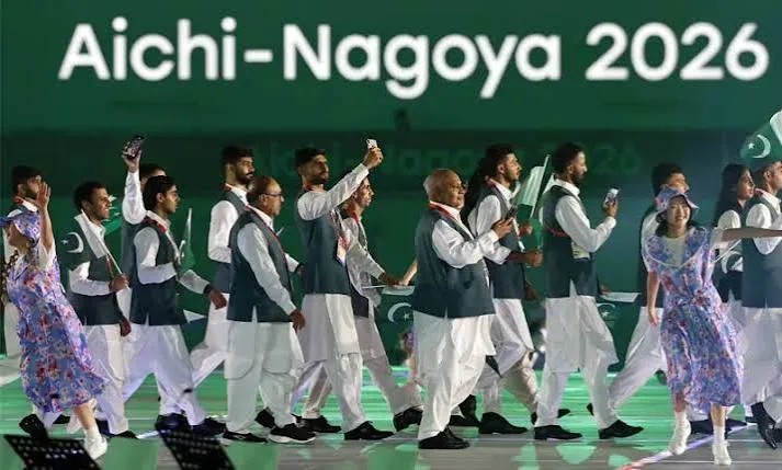 Fireworks and performers at the opening ceremony of the 20th Asian Games in Nagoya