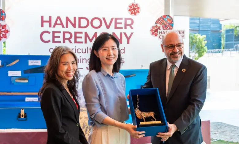 UNDP and CICETE representatives at a ceremony for China-supported flood recovery assistance in Balochistan