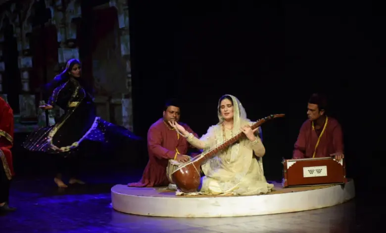 Artists performing the theatre play Amir Khusro at PNCA Islamabad