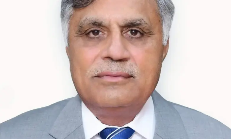 Prof Dr Qamar-uz-Zaman honoured with Professor Emeritus title by Dalhousie University