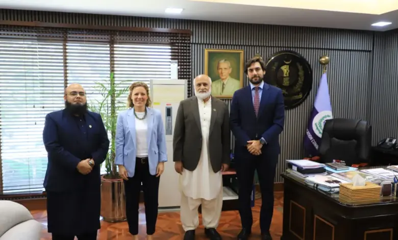 Chairman HEC Dr Niaz Ahmad Akhtar meeting the IE University Spain delegation in Islamabad