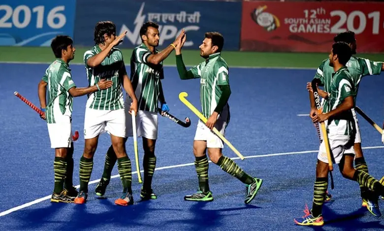 Young hockey players taking part in a school-level hockey competition