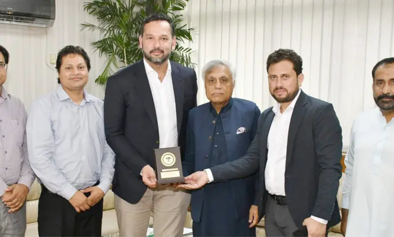 Dr Daniel Saud meeting PMAS-AAUR Vice Chancellor Prof Dr Qamar-uz-Zaman