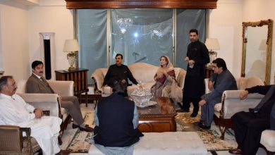 gilani condolence visit - Gilani Condolence Visit to Asma Arbab Home