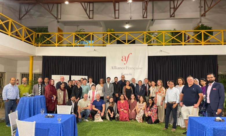 study in france - Opening Student Pathways to Study in France