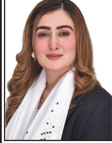 Sidra Sadozai, Resident Editor Peak Point.