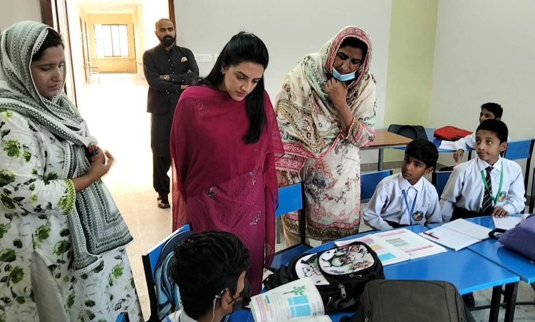 special education - DC Pledges Support for Special Education in Chakwal
