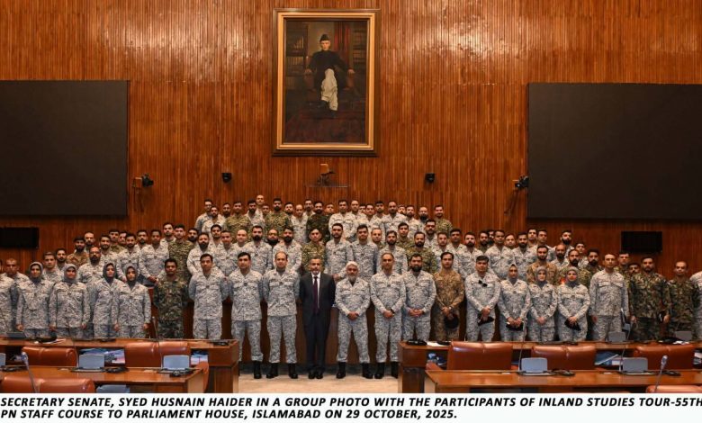 parliament visit - Naval Delegation Conducts Parliament Visit