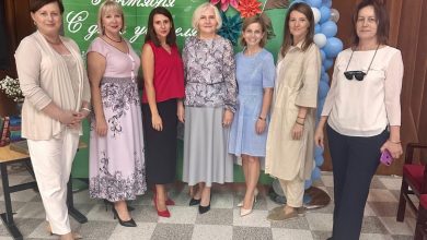 teachers day - Russian Embassy Marks Teachers Day with School Concert