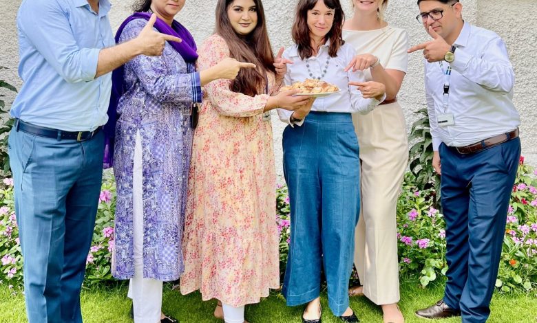 cinnamon bun day - Embassy of Sweden Celebrates Cinnamon Bun Day