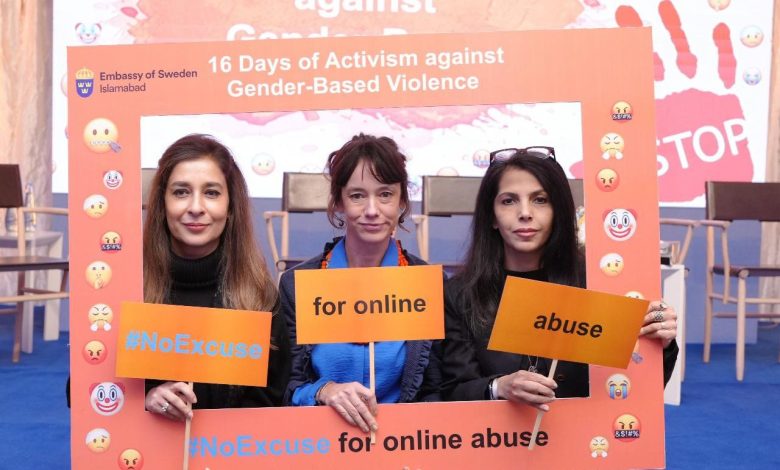 online abuse - Fighting Online Abuse to Protect Women