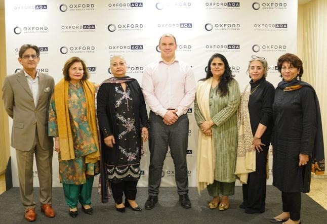 critical thinking - Promoting Critical Thinking Through Teacher Training