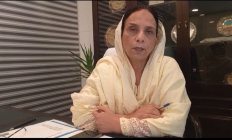 fmgs - Shahida Rehmani Backs FMGs and Calls for PMDC Review