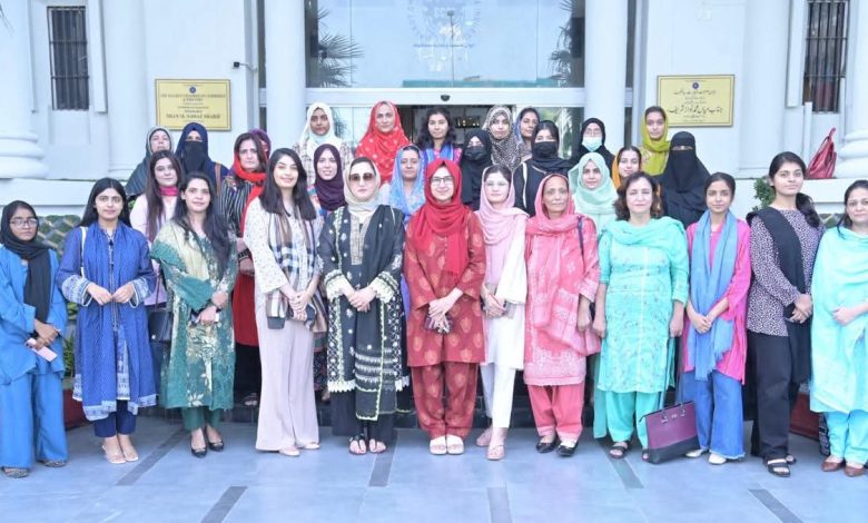digital literacy - Empowering Women Entrepreneurs with Digital Literacy