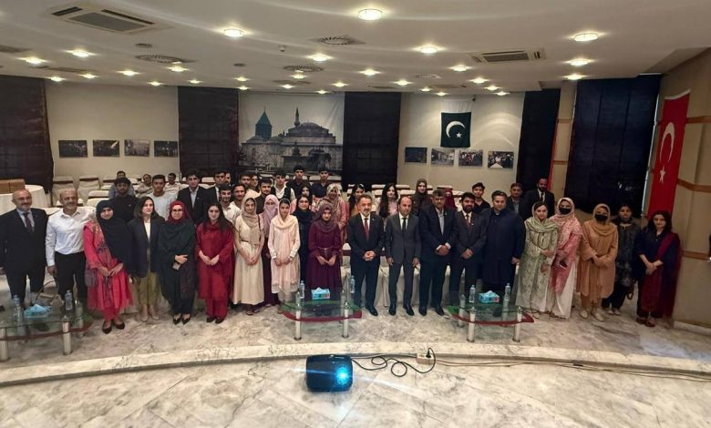 ytb scholarships - Pakistani Students Receive YTB Scholarships for Türkiye