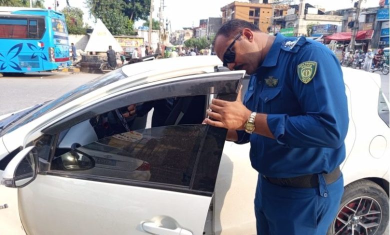 vehicle tint ban - Rawalpindi Enforces Vehicle Tint Ban Across District